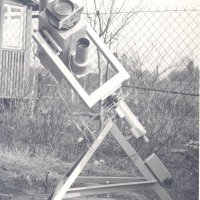 fotokomora na vidlici s dalekohledy 2